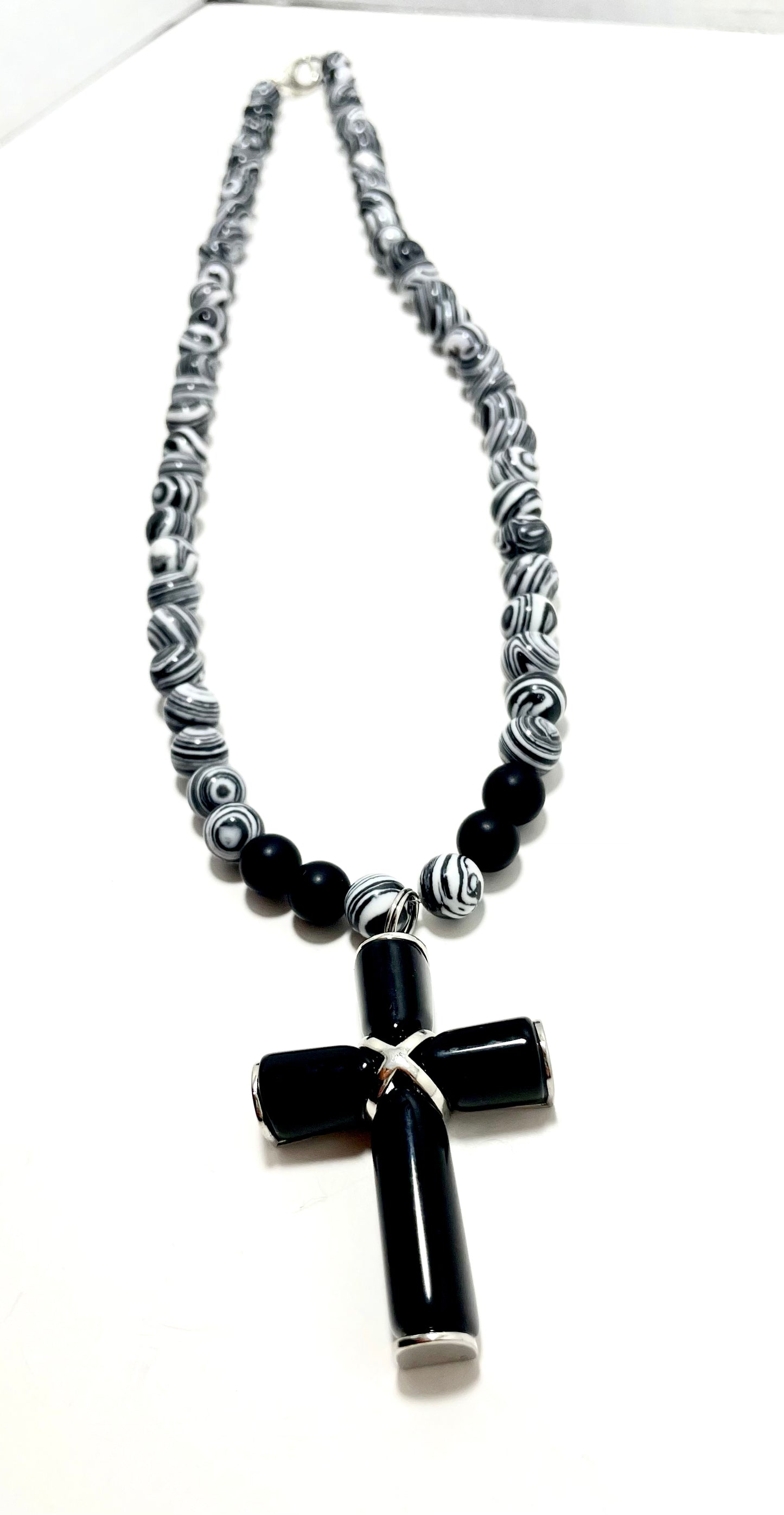 ✟ 21" Black Onyx Cross Necklace – Faithfully Rooted Collection