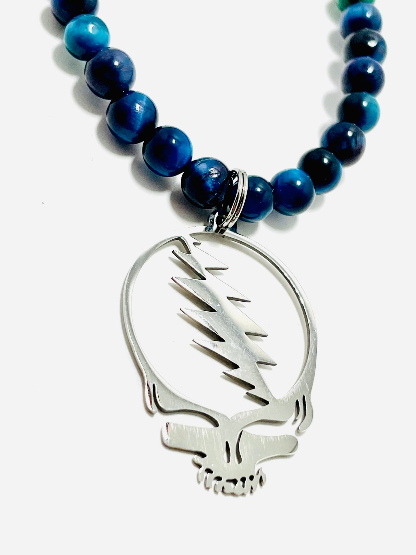 🎸 16.5” Grateful Dead Choker Necklace Adorned with Blue & Green Tiger’s Eye Beads