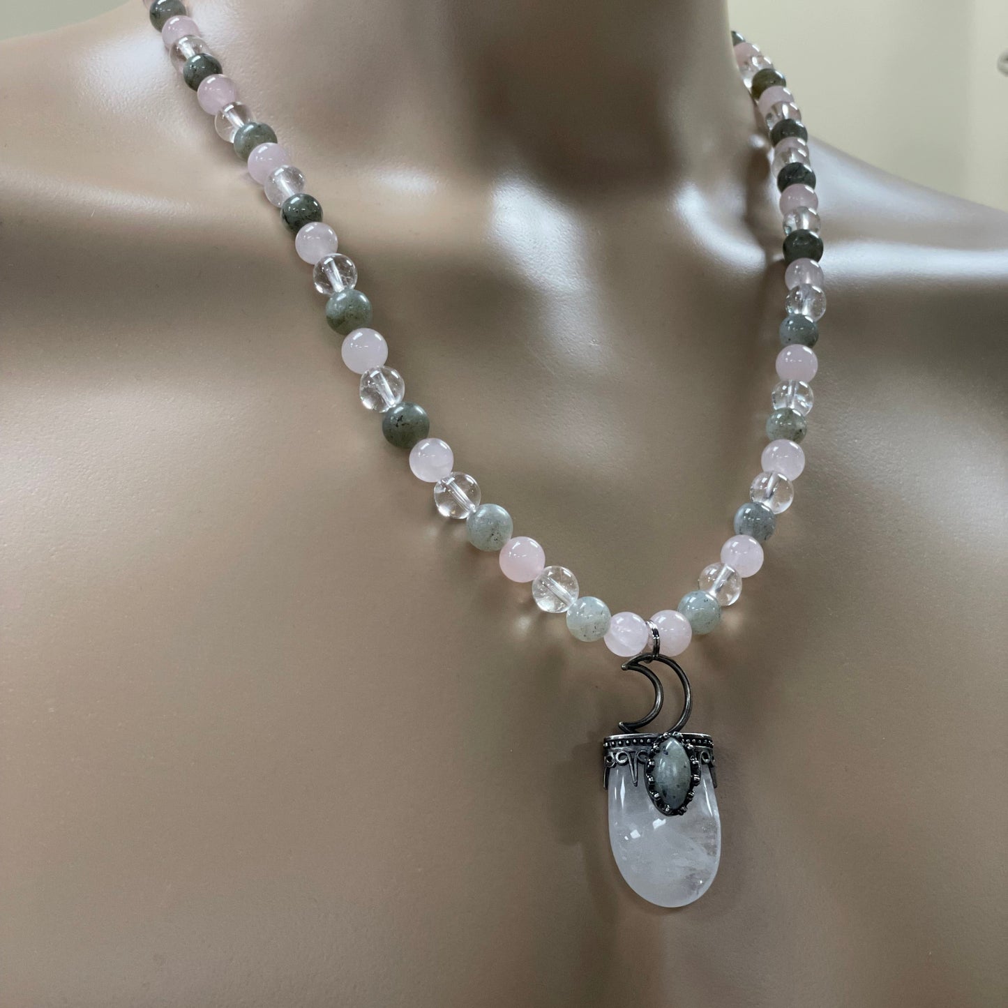 πβ¨ Lunar Light Necklace β 25β Clear Quartz Moon w/ Labradorite & Rose Quartz Vibes