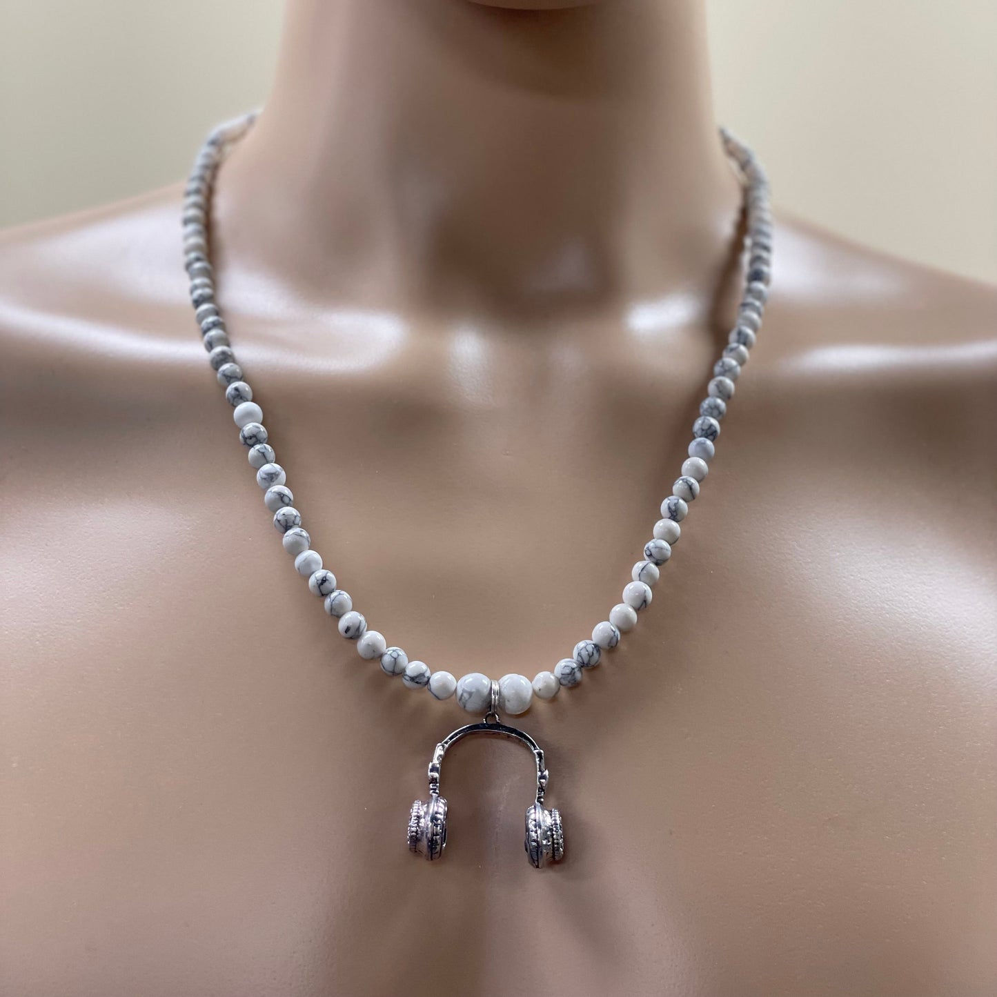 24.5” Stainless Steele Headphone Necklace Adorned With 6mm Howlite Beads
