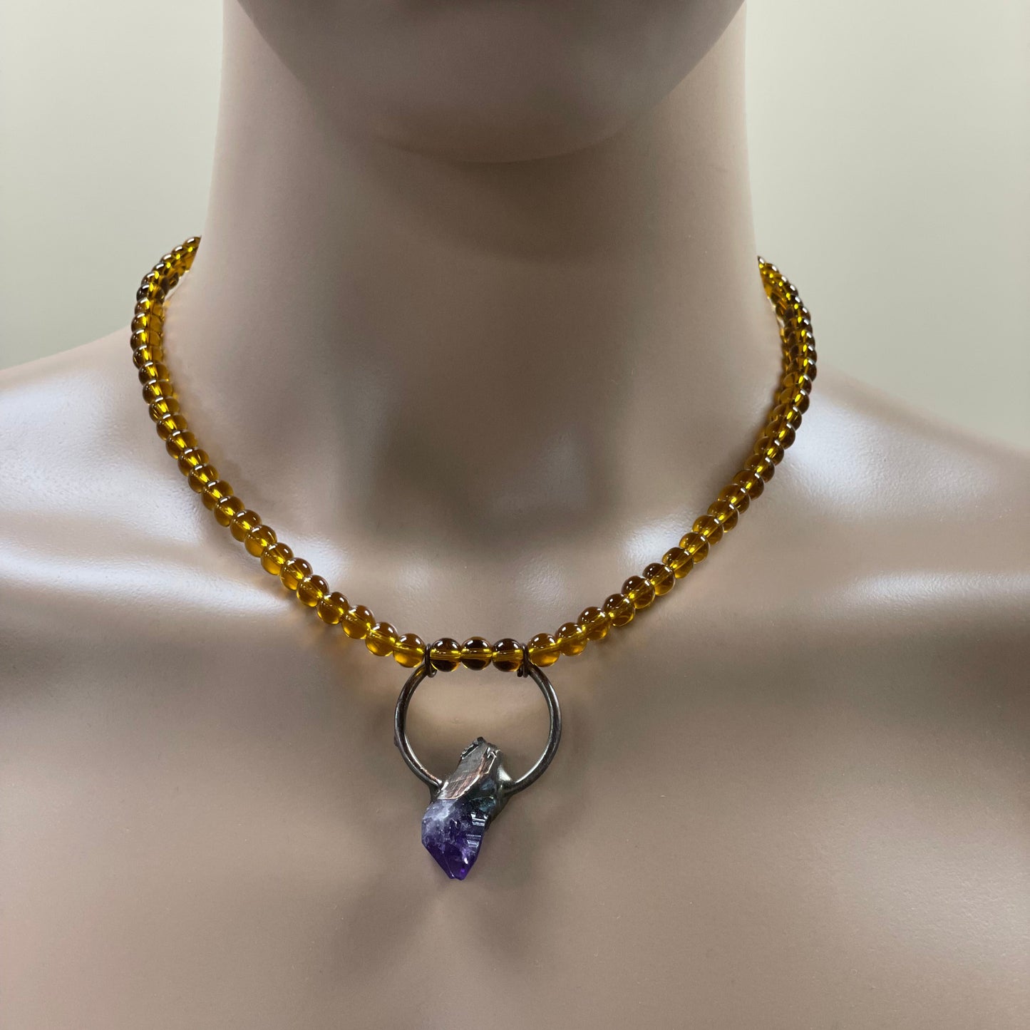 š 19.5ā Amethyst Inlaid in Copper Necklace Adorned with Amber Beads