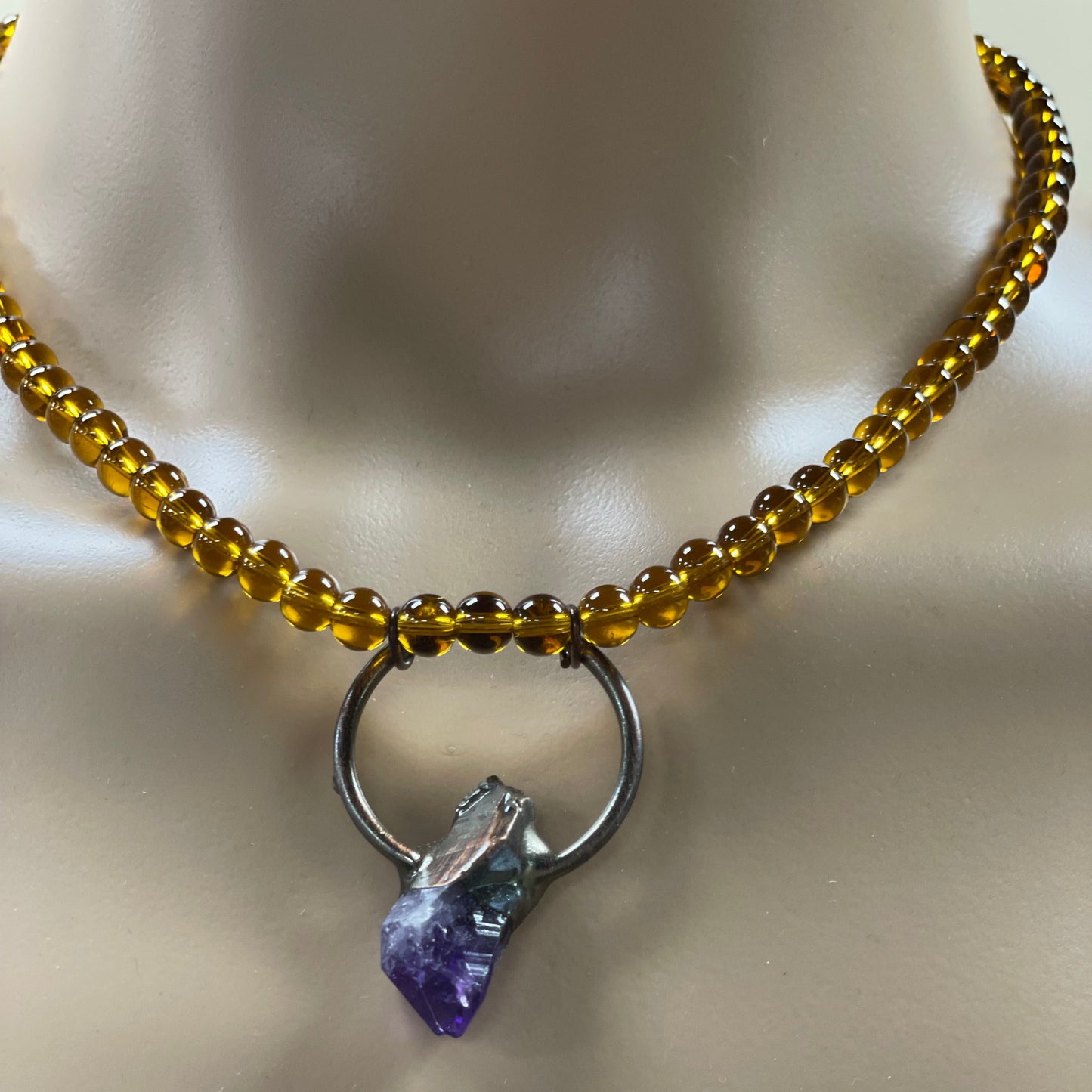 š 19.5ā Amethyst Inlaid in Copper Necklace Adorned with Amber Beads