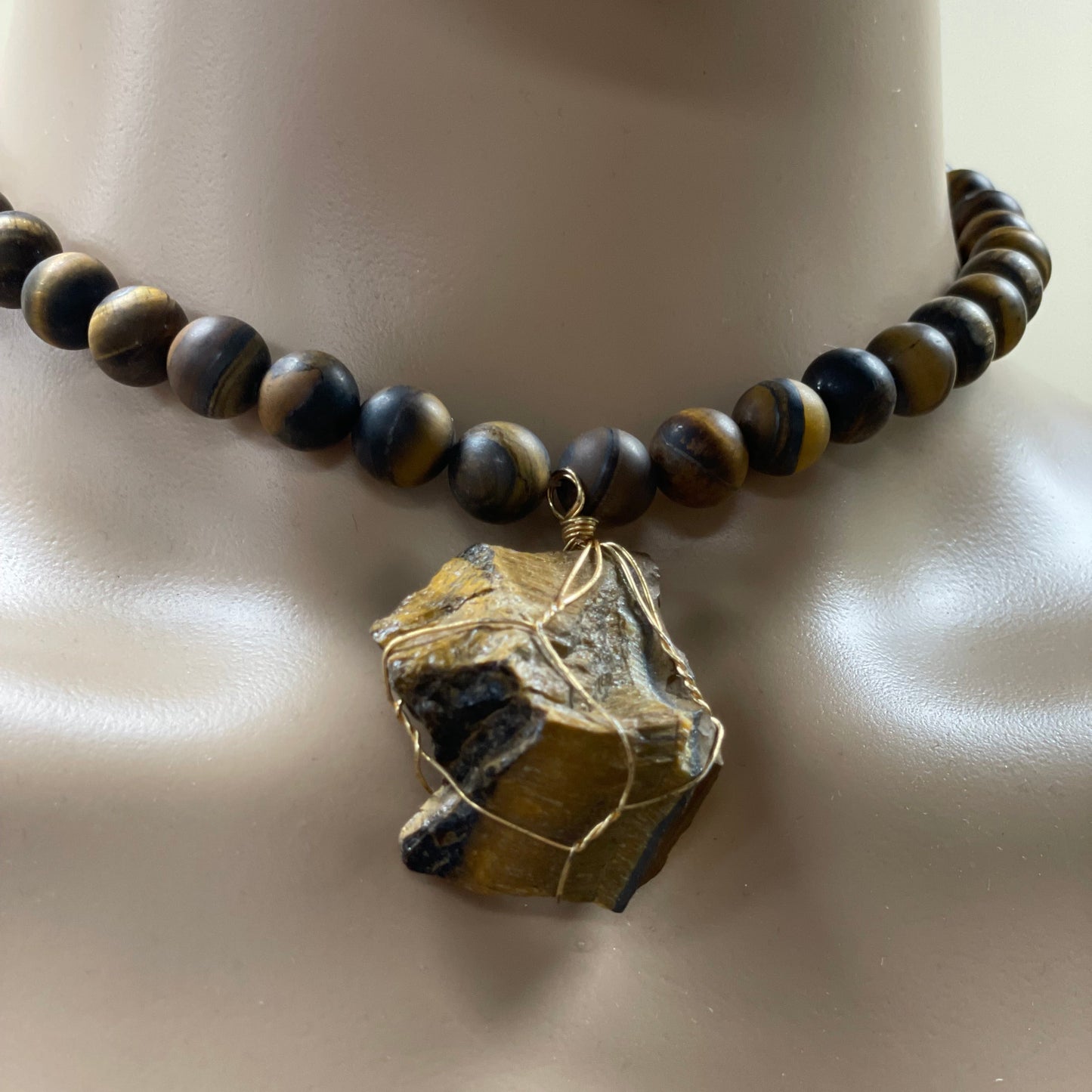 🐾 17” Matted Tiger’s Eye Necklace with Wire Wrapped Matted Tiger’s Eye Pendant