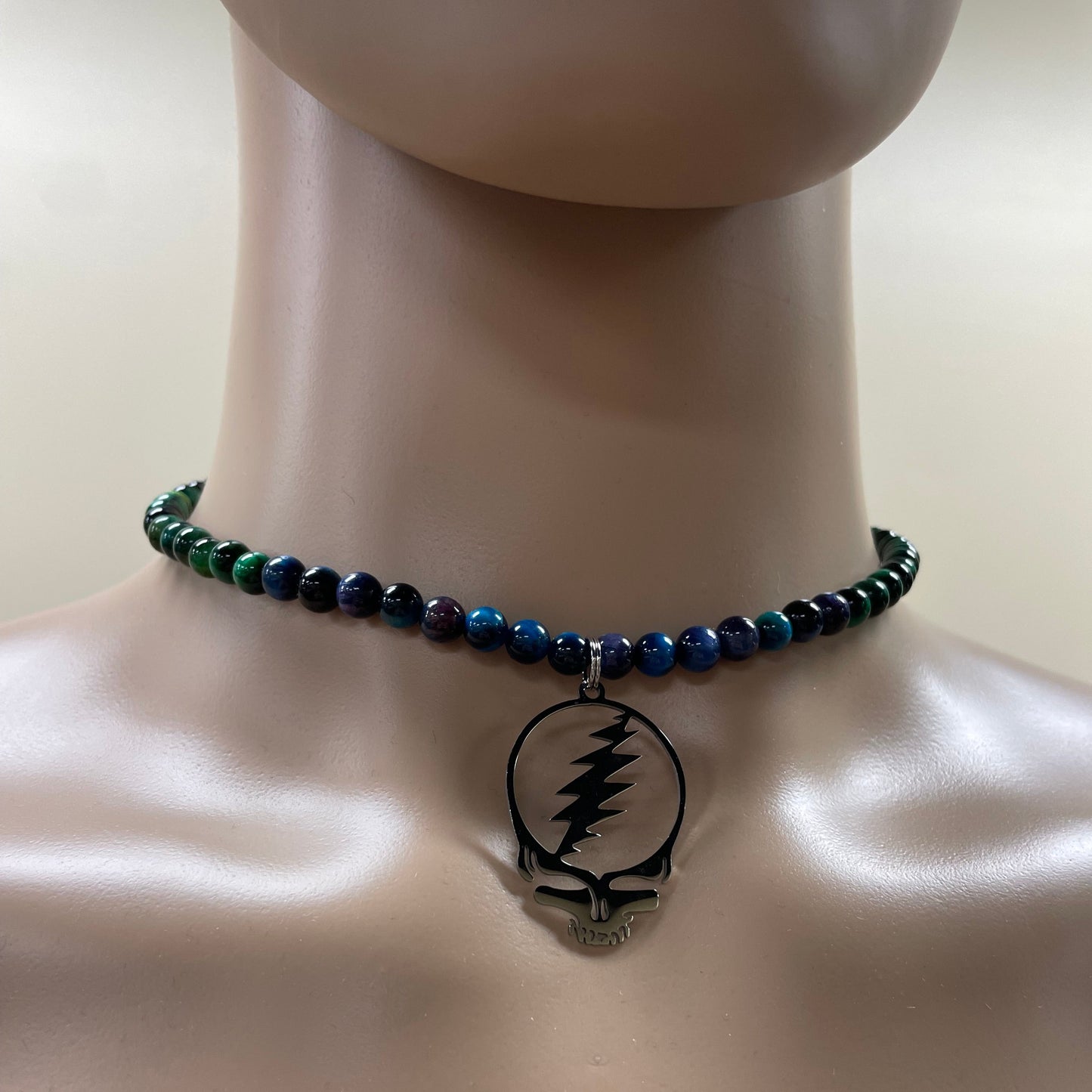 🎸 16.5” Grateful Dead Choker Necklace Adorned with Blue & Green Tiger’s Eye Beads