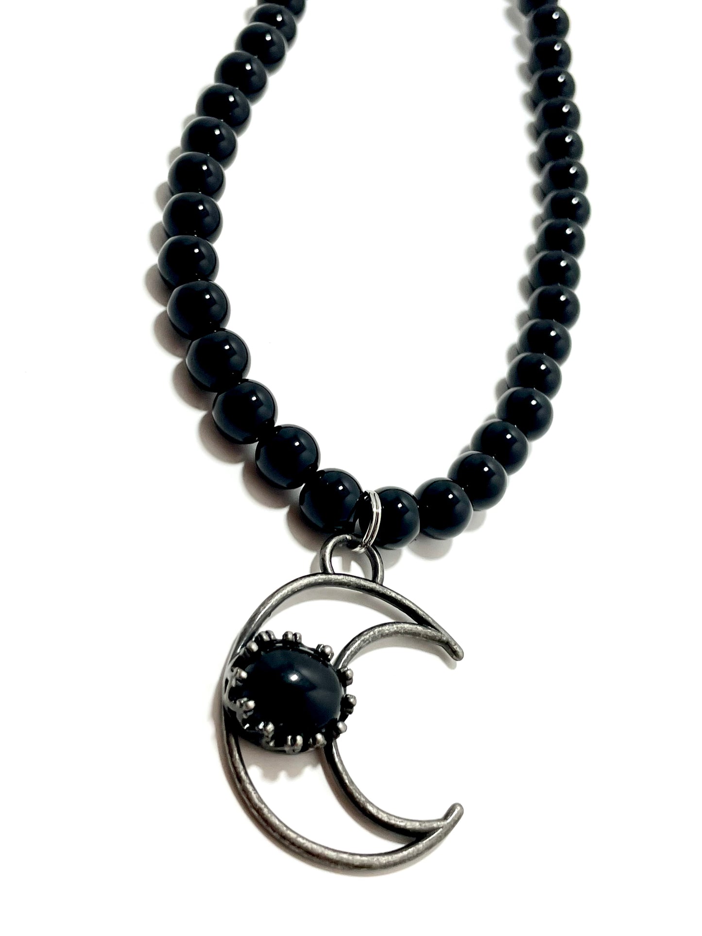 21.5” Stainless Steele & Onyx Half Moon Necklace Adorned With 6mm Onyx & Malachite Beads