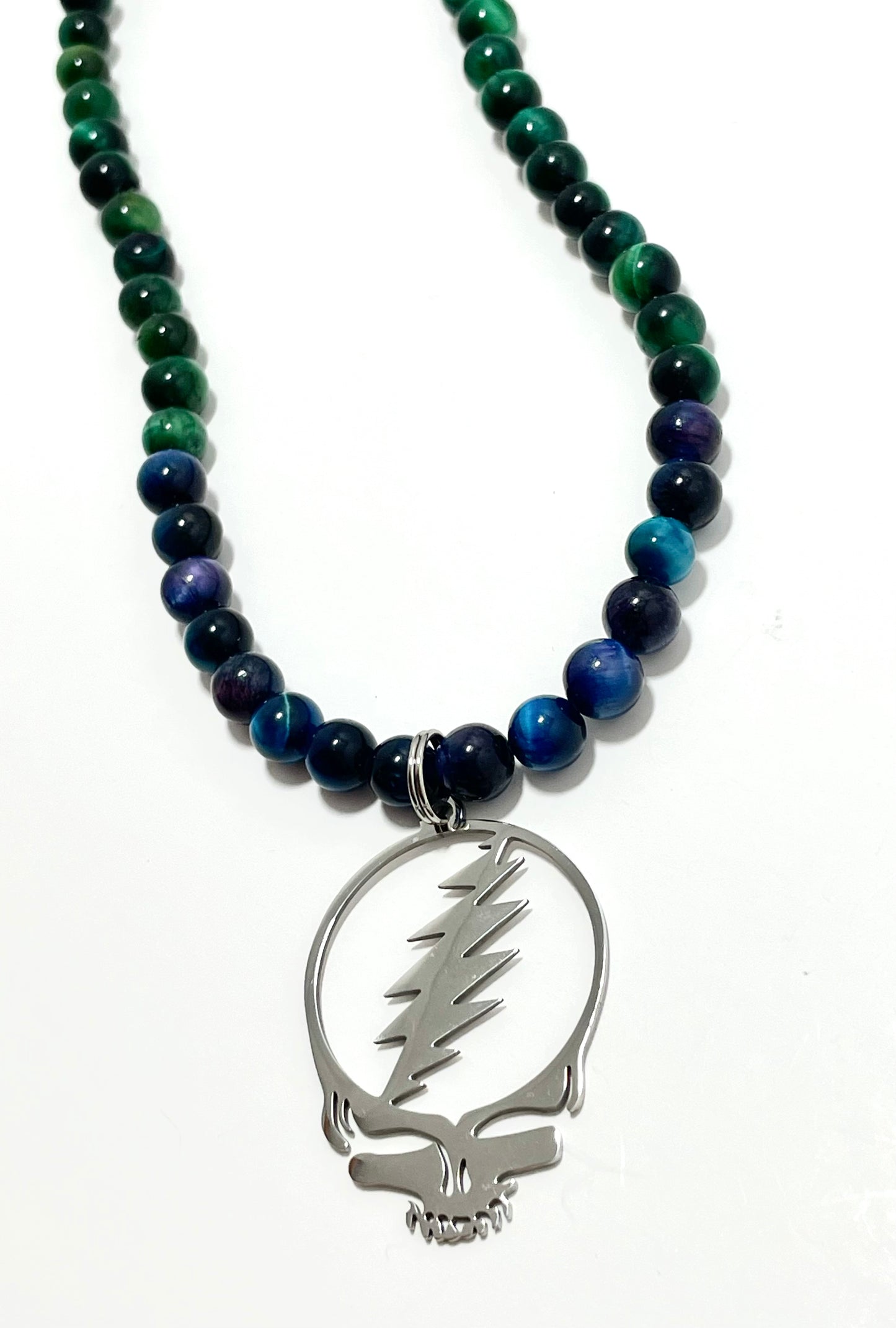 🎸 16.5” Grateful Dead Choker Necklace Adorned with Blue & Green Tiger’s Eye Beads