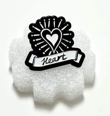 ❤️ Heart Enamel Pin