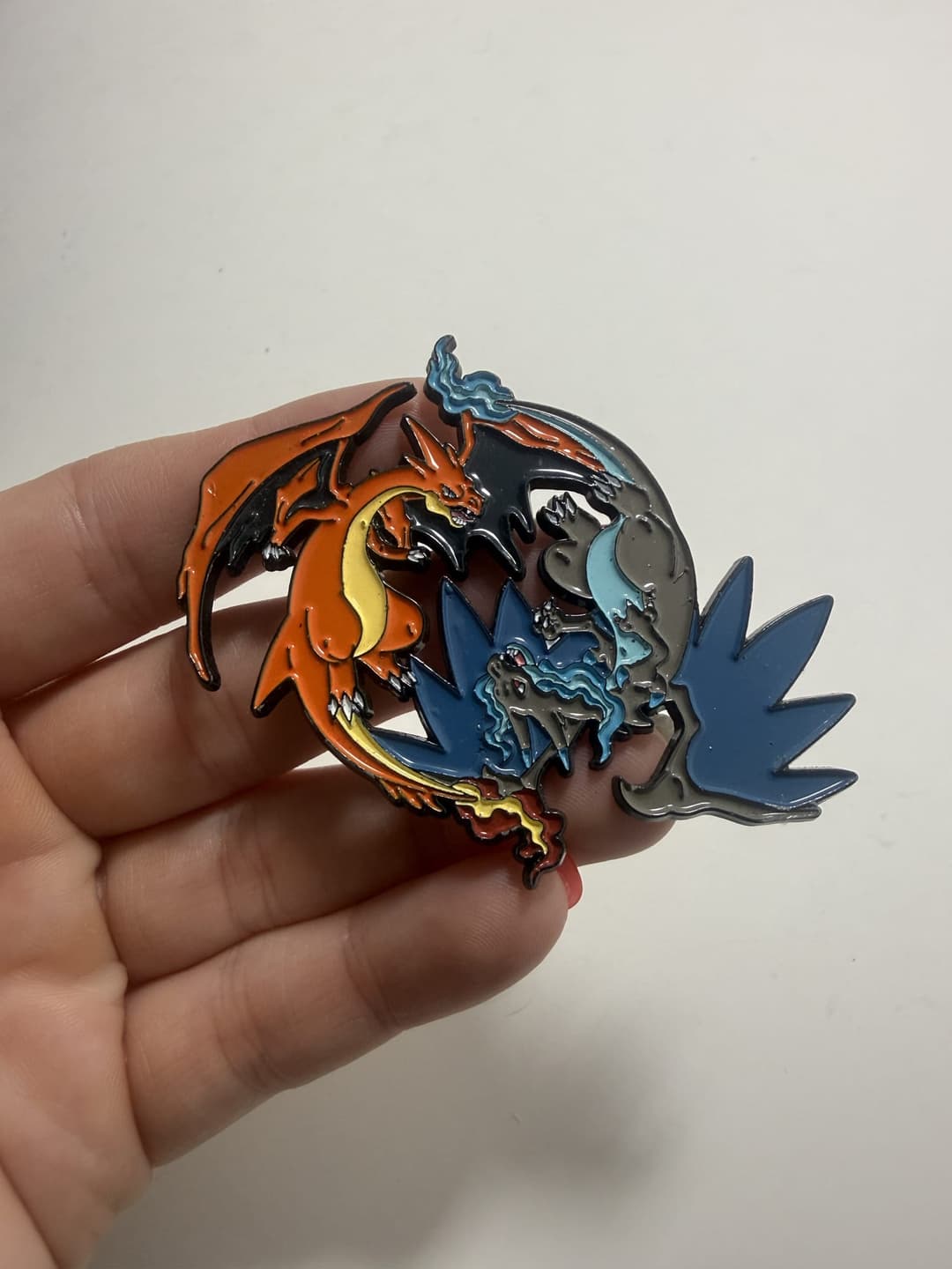 Mega Charizard X vs Mega Charizard Y Battle Enamel Pin — photo 1