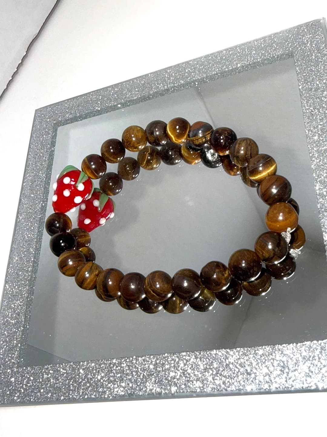 🍓8mm Tiger’s Eye Strawberry Bracelet — photo 1