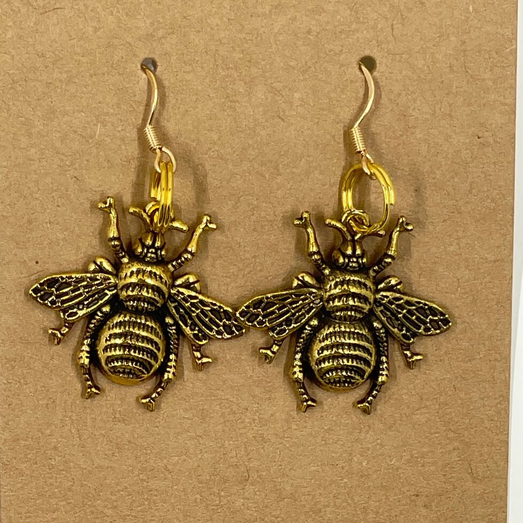 🐝✨ Golden Buzz Earrings – Gold Coated Stainless Steel Bee Dangles