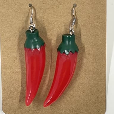 🌶️✨ Spicy Vibes Earrings – Chili Pepper Dangle Earrings