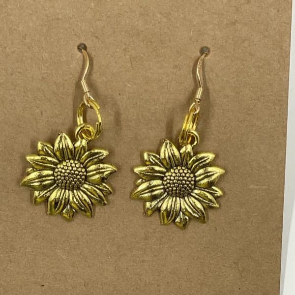 🌻✨ Sunbeam Bloom Earrings – Gold Coated Stainless Steel Sunflower Dangles