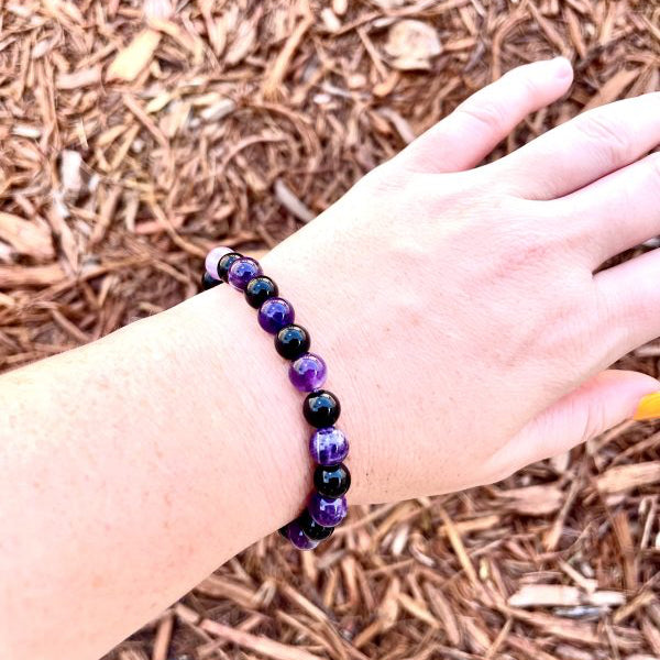 💜🖤 Stretchy 8mm Amethyst & Black Onyx Bracelet