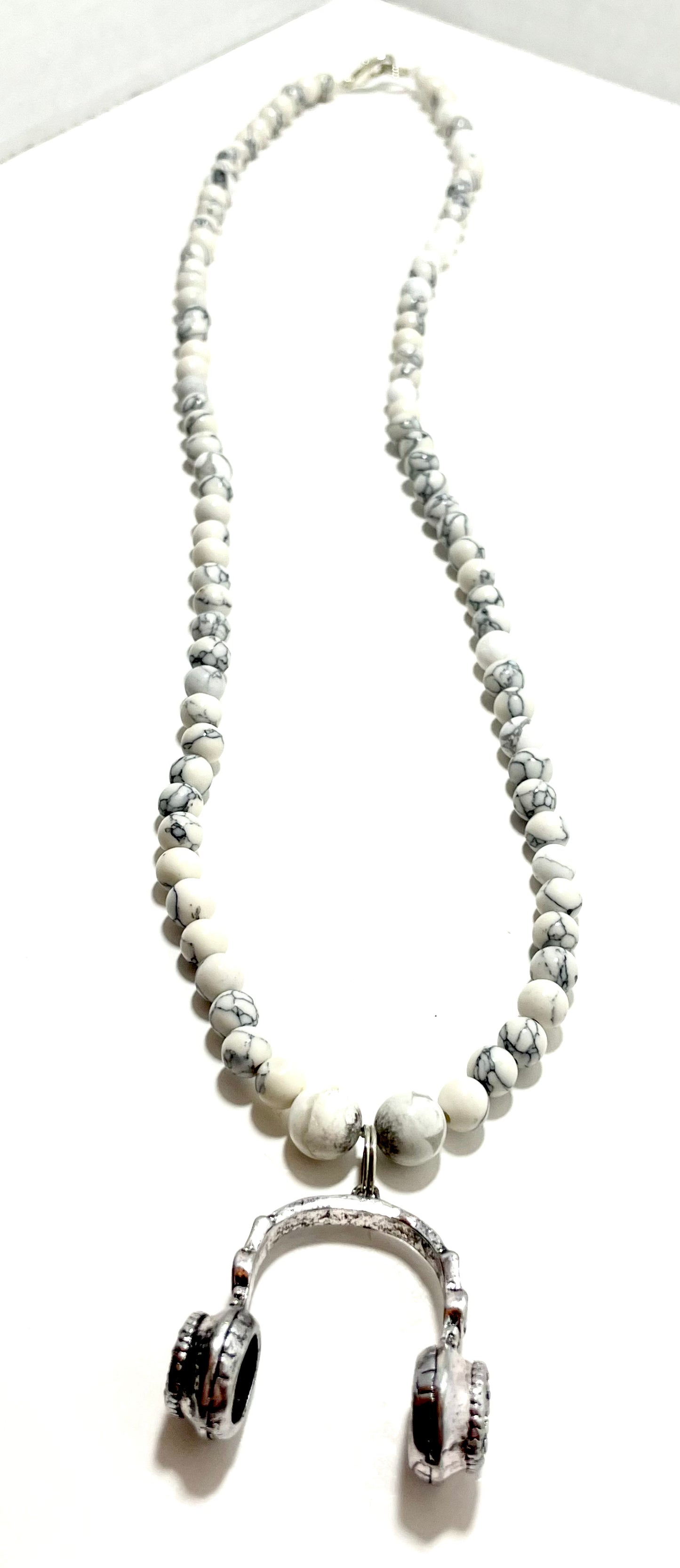 24.5” Stainless Steele Headphone Necklace Adorned With 6mm Howlite Beads