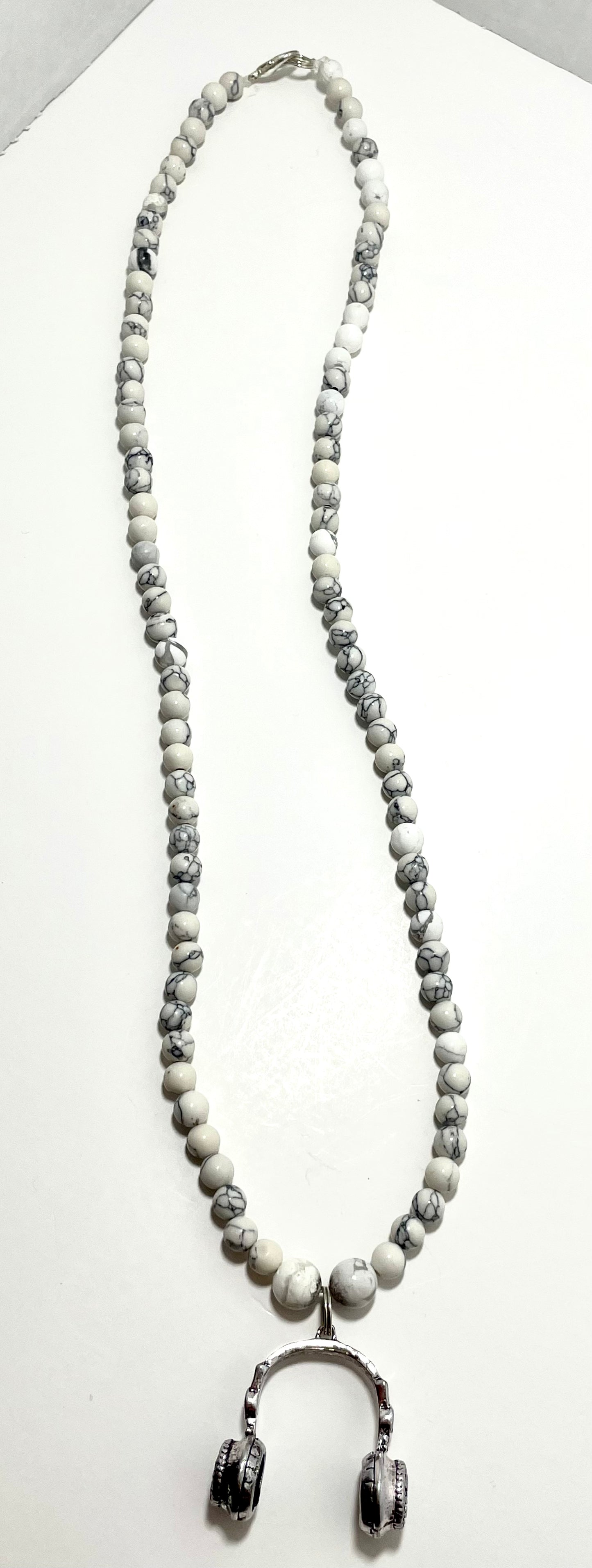 24.5” Stainless Steele Headphone Necklace Adorned With 6mm Howlite Beads