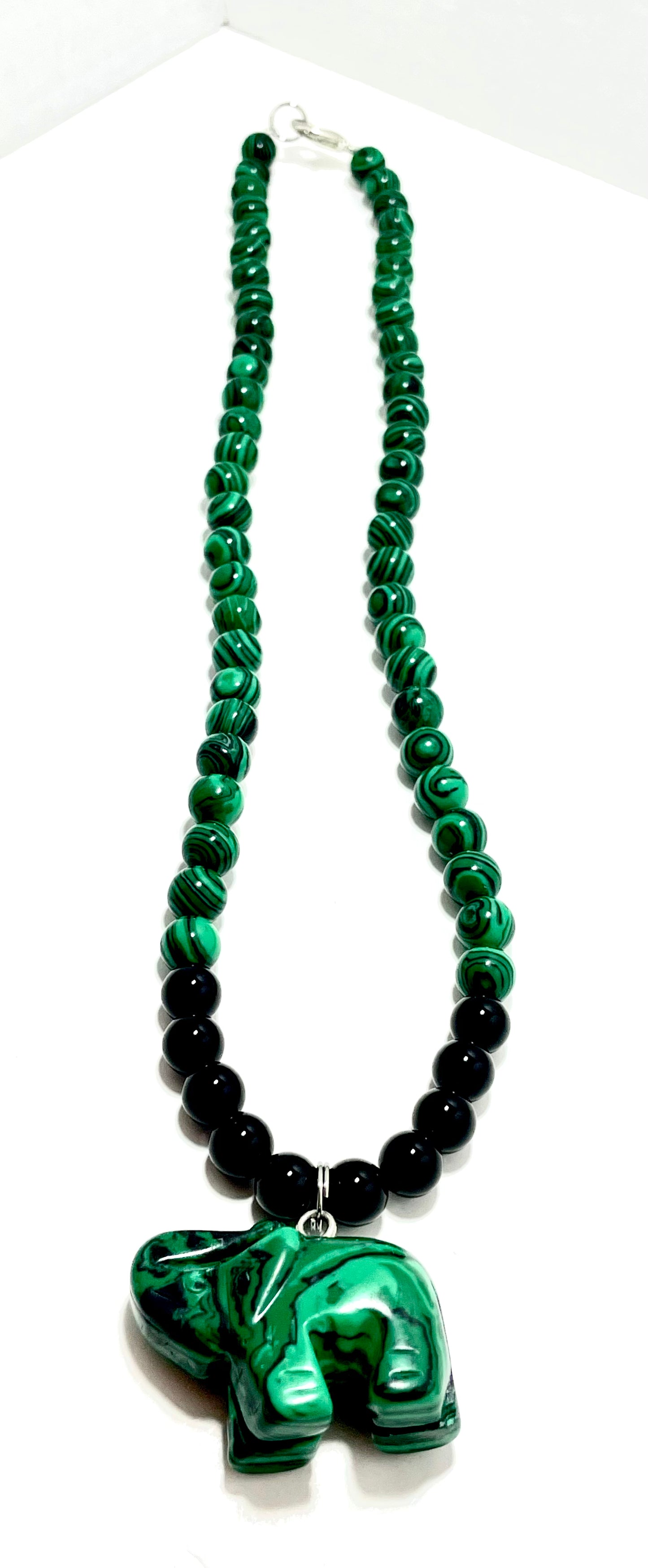 🐘 21” Hand Carved Malachite Elephant Necklace Adorned with Onyx &amp; Malachite Beads