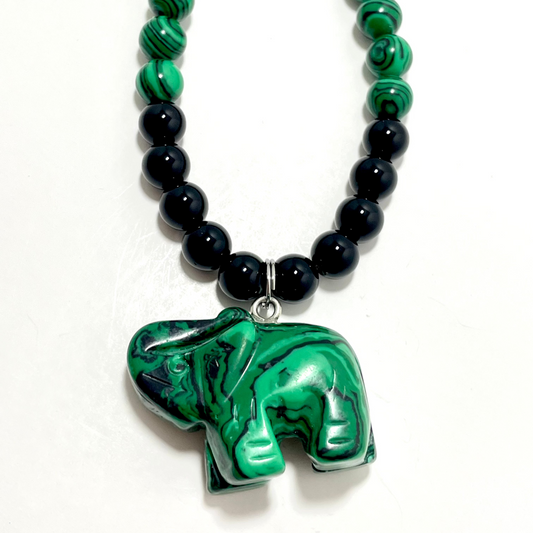 🐘 21” Hand Carved Malachite Elephant Necklace Adorned with Onyx &amp; Malachite Beads