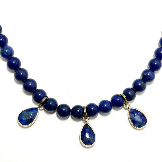 💙 18” Lapis Lazuli Teardrop Necklace Adorned with Lapis Lazuli Beads